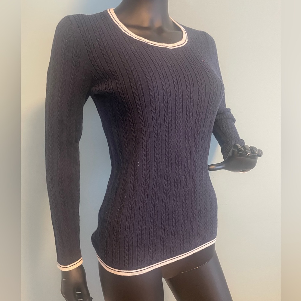 ❤️Tommy Hilfiger cable knit sweater - Navy